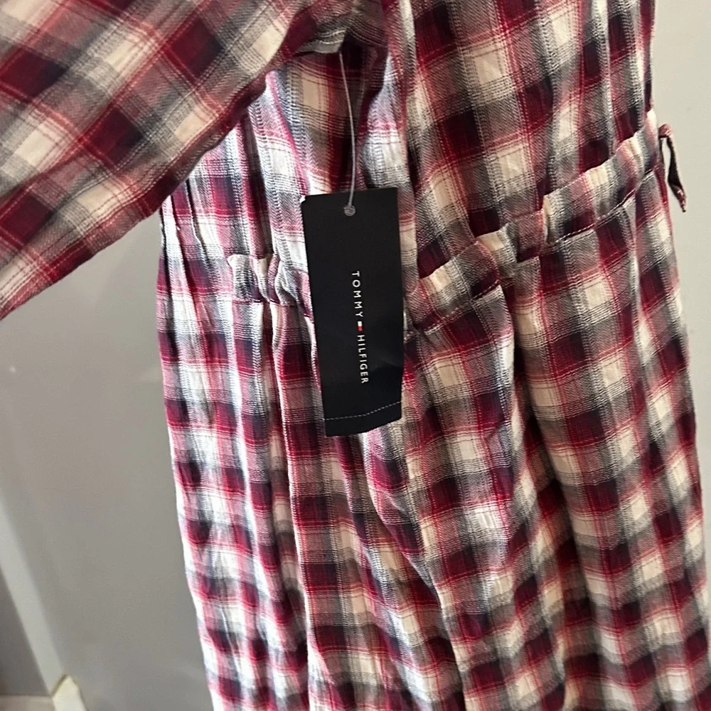 Tommy Hilfiger Red and White Plaid Button-Down Shirt - Picture 4 of 6